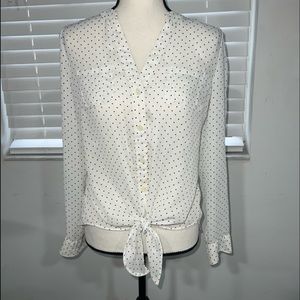 🌺♥️🌺 Candie’s - Long sleeve dress blouse .